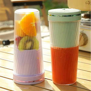 Elektrikli Mini Taşınabilir USB Şarjlı Pille Çalışan 10 Paslanmaz Çelik Bıçaklı Sıkacağı Smoothie Yapıcı Sessiz Motor - Product Image 1