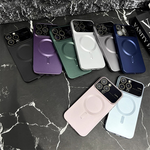 Funda de teléfono con carga inalámbrica magnética para <span class=keywords><strong>iPhone</strong></span> 15 <span class=keywords><strong>Pro</strong></span> <span class=keywords><strong>Max</strong></span> 14 13 12 <span class=keywords><strong>11</strong></span> <span class=keywords><strong>Pro</strong></span> <span class=keywords><strong>Max</strong></span> Plus, funda de ventana grande de silicona mate sólida - Product Image 1