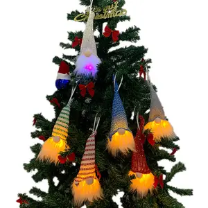 Peluche natalizio illuminato Tomte svedese elfo di babbo natale per ornamenti appesi all'albero di natale