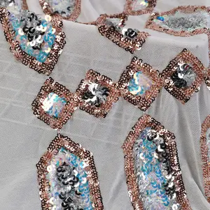 Özelleştirilmiş tül dantel işlemeli çok renkli geometrik jakarlı desen sequins kumaş gelin için