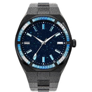Montre classique en acier inoxydable argenté prête à être expédiée, avec lunette sertie de pierres arc-en-ciel, cadran effet poussière d'étoiles, bracelet en acier givré, montre à quartz pour homme - Product Image 2
