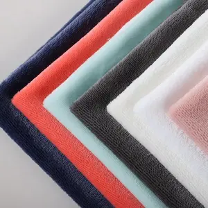 Производство различных супер мягкий, разноцветные, большой выбор двух сторонняя Тяговый стержень мягкий фланелевый флисовый 100% одеяла из полиэстра ткани для одежды/