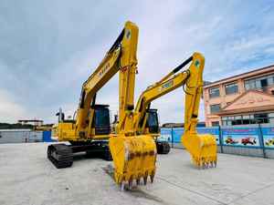 Excavadora Komatsu PC220 Usada de Alta Calidad con Motor Estable y Gran Rendimiento de Excavación - Product Image 4