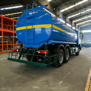 Truk Tangki Howo 6x4 15m³ 20m³ 25m³ untuk Transportasi Minyak, Bahan Bakar, Diesel, Bensin, CNG, LPG Dijual - Product Image 2