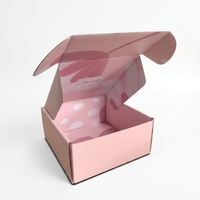 Boîte d'expédition réutilisable haut de gamme en carton kraft recyclé écologique avec logo personnalisé, fermeture magnétique, design gaufré et éponge