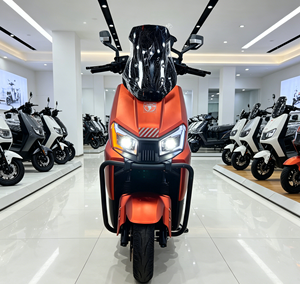 Scooter Eléctrico 2026 Estándar, con Batería, Equilibrio Estable, Reposapiés Confortable, Motor de Alta Potencia de 800W, Ofrece un Rendimiento Potente - Product Image 1