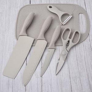 Ensemble de 7 accessoires de cuisine en paille de blé, ensemble de couteaux de cuisine en acier inoxydable avec planche à découper - Product Image 4