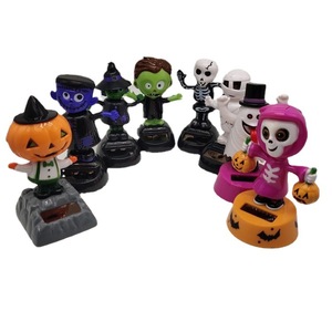 Vente chaude Halloween Énergie solaire Créatif Poupée à tête oscillante Ornements de voiture Dessins animés Cadeau pour enfants - Product Image 2