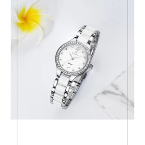 Nuevo Reloj de Cuarzo Elegante e Impermeable para Mujer, con Correa de Cerámica en Oro Rosa y Detalles de Cristal, Reloj de Lujo para Dama - Product Image 3