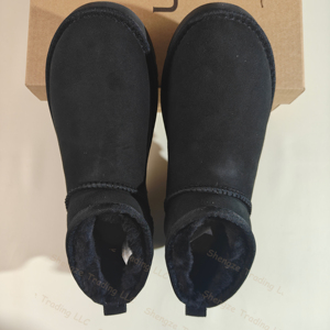Factory Direct High Quality Sheepskin Boots Stylish Classic Unisex UGGS Snow Boots Summer Autumn Winter Non Slip Warm Boots - Product Image 5