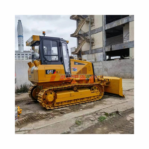 Tractor y excavadora sobre orugas Caterpillar D5K usados con motor 150HP 4.3m³ Capacidad de dormitación a la venta - Product Image 6