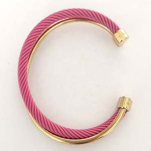 Ebay 2023 Bracelet en fil de câble torsadé en acier inoxydable pour dames à la mode - Product Image 3