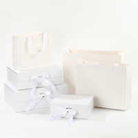 Boîte cadeau pliable en carton rigide noir mat de luxe avec logo personnalisé de qualité supérieure, fermeture magnétique vide
