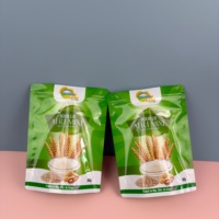 Herbruikbare verpakking voor ontbijtgranen, fruit, havermout, tarwebloem, van aluminiumfolie en plastic.