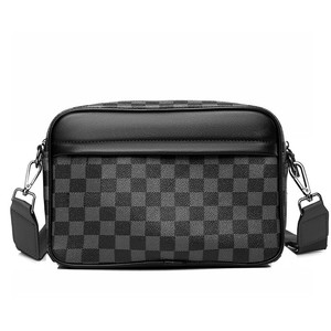 Venta caliente de cuero PU deportes saliente bolso de hombro portátil de gran capacidad ligero bolso cruzado para hombres - Product Image 1
