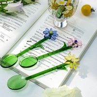 Neuer Japanischer Kreativer Glas-Milchdessertlöffel mit Maiglöckchen-Design, Bunter Transparenter Löffel mit Langem Griff für Kaffee, Klein