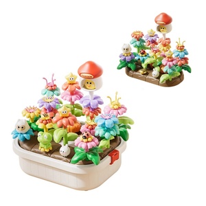 Jouet de construction de <span class=keywords><strong>jardin</strong></span> de fleurs DIY, décorations de personnages animaux mignons, ensemble de construction de plantes et fleurs pour enfants - Product Image 1