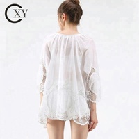Chemisier Tunique Décontracté Blanc Uni en Velours Côtelé Brodé Grande Taille pour Femme avec Manches Mi-Longues et Poignets en Dentelle Frangée