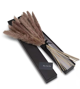 Vente en gros d'herbe de pampa artificielle de 120 cm, grandes plumes de pampa artificielles pour la décoration de la maison, les mariages, le style bohème, fourniture OEM - Product Image 4