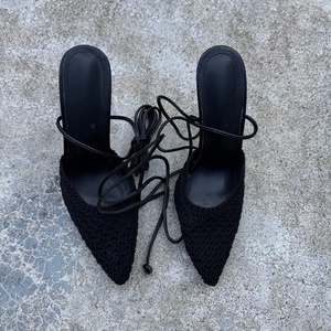 <span class=keywords><strong>Mules</strong></span> Baotou <span class=keywords><strong>à</strong></span> talons hauts et bout pointu en maille tressée de couleur unie pour <span class=keywords><strong>femme</strong></span>, nouvelle collection été 2026, ajourées, <span class=keywords><strong>à</strong></span> lacets, talons fins rehaussants - Product Image 4