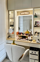 Table de toilette en bois de luxe avec miroir LED et tiroirs de rangement, coiffeuse moderne pour chambre à coucher