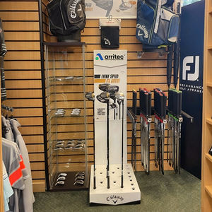 Support <span class=keywords><strong>de</strong></span> présentation <span class=keywords><strong>de</strong></span> clubs <span class=keywords><strong>de</strong></span> golf en métal noir avec logo personnalisé pour terrain <span class=keywords><strong>de</strong></span> golf - Product Image 2