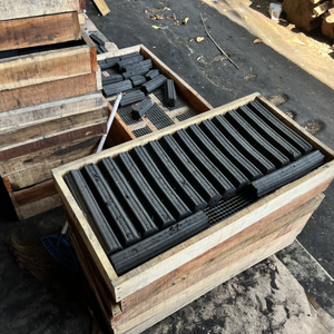 Machine de traitement du charbon de bois sans fumée pour briquettes de bois dur, chêne, bambou et sciure de bois pour barbecue - Product Image 1