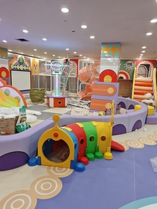 สนามเด็กเล่นในร่มธีมขนมหวาน ขนาด 180 ตร.ม. สูง 3 เมตร สำหรับเด็กในห้างสรรพสินค้า - Product Image 4