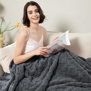 Manta de Jacquard Fuzzy, ligera, portátil, acogedora, suave, cálida, 100% poliéster, ecológica para mujeres, uso en otoño - Product Image 6