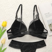 Ensemble de lingerie pour femmes de haute qualité, style fil d'or, noir avec anneau en acier, string en dentelle, culotte et soutien-gorge