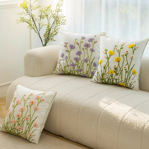 Housse de <span class=keywords><strong>coussin</strong></span> brodée style pastoral américain, motif petites fleurs fraîches, carrée, en coton, pour canapé, taie d'oreiller décorative, décoration intérieure - Product Image 4