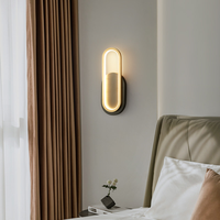 Lampe murale LED en fer pour chambre à coucher et salon, lampe de chevet design moderne et minimaliste