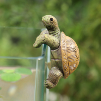 ROOGO Décorations Tortue Grimpante en Résine – Figurines Tortue Hugger Résistantes aux Intempéries pour Jardin et Maison – Statues Décoratives Suspendues