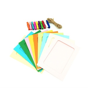 <span class=keywords><strong>Cadre</strong></span> <span class=keywords><strong>photo</strong></span> de paysage en forme de couleur personnalisé de haute qualité OEM plusieurs tailles <span class=keywords><strong>cadre</strong></span> de photos en carton <span class=keywords><strong>avec</strong></span> clip <span class=keywords><strong>corde</strong></span> de chanvre - Product Image 6