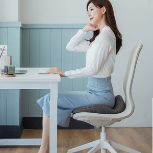 เครื่องนวดเบาะรถยนต์นั่งในรถยนต์เก้าอี้ก้นกบแบบสั่นก้นให้ความร้อนได้สูงสุด - Product Image 5