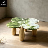 Table basse en marbre vert trèfle à quatre feuilles, pierre naturelle de luxe avec pieds en bois massif, table centrale pour salon