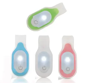 LINLI 3 Modes d'éclairage Silicone Clip-On magnétique LED lumière de sécurité pour la randonnée chien marche course Jogging médecins infirmières