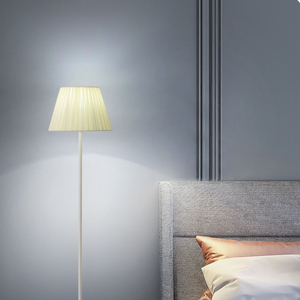 Lámpara de Pie Cálida y Romántica con Cubierta de Tela Blanca Pura, Base de Hierro, Estilo Simple para Dormitorio, Sala de Estar, Estudio - Product Image 4