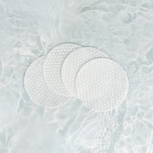 Tampon tonifiant semi-gel transparent blanc uni, texture gelée, effet rafraîchissant, doux et purifiant, populaire et invisible - Product Image 3