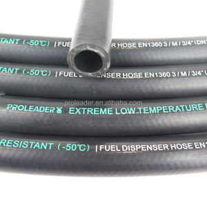 EN 1360 OEM ODM NBR Station service de remplissage en caoutchouc de l'huile flexible diesel essence 25mm 1 pouce Distributeur de carburant Tuyau et raccord - Product Image 2