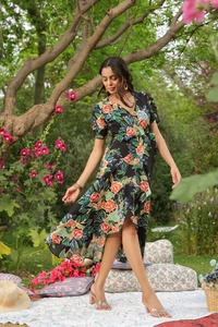 Robe élégante en coton avec imprimé floral sans manches ou manches courtes pour dames pour la mode du printemps et de l'été - Product Image 2