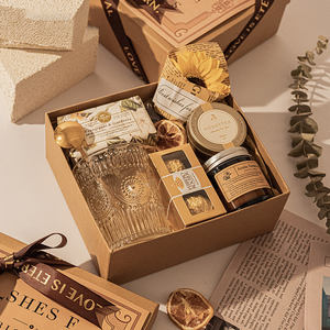 Set de Regalo Personalizable LANJO para Salón de Belleza, Regalo de Bienvenida para Clientes, Papel Impreso con Tipografía Hecha a Mano de Alta Gama - Product Image 2