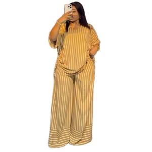 Nouvel ensemble décontracté tissé pour femme, style européen et américain, été 2025, avec haut rayé à col en V et manches courtes, et pantalon large - Product Image 6