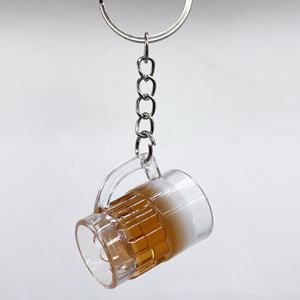 工場カスタムシミュレーションPVC3DミニビールカップDIY手作りフードキーホルダープレイアクセサリーカップ透明プラスチックキーホルダー - Product Image 4