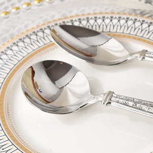 Ensemble <span class=keywords><strong>de</strong></span> <span class=keywords><strong>couverts</strong></span> vintage en argent sculpté floral pour <span class=keywords><strong>8</strong></span> personnes, ensemble <span class=keywords><strong>de</strong></span> <span class=keywords><strong>couverts</strong></span> en acier inoxydable avec couteau/fourchette/cuillère, ensemble <span class=keywords><strong>de</strong></span> <span class=keywords><strong>couverts</strong></span> pour la maison et la cuisine - Product Image 6