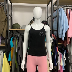 Fabricants d'usine de vêtements Oem Camisole noire pour femmes, débardeur pour femmes, style sportif, gilet à bandoulière étiré et coupe ajustée - Product Image 5