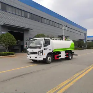 Dongfeng 4*2 9000l9立方メートル水タンク輸送トラック給水