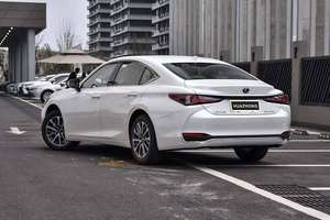 Lexus ES 2.0L 173 caballos de fuerza L4 sedán vehículo de gasolina tienda usada para coche usado LED cuero eléctrico blanco oscuro multifunción ACC - Product Image 5