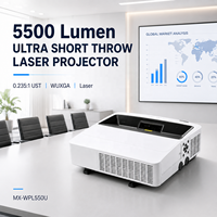 Projecteur professionnel à ultra courte focale 3LCD de 5500 lumens avec source de lumière laser de 30 000 heures