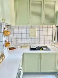 Gabinetes de Cocina Modernos de Madera Maciza Huipinju con Diseños Elegantes para el Espacio de la Cocina - Product Image 2